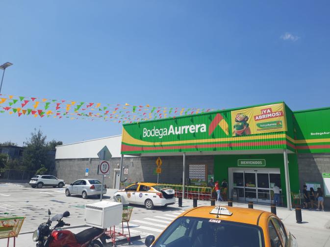 Bodega Aurrera Monte Crystal Monterrey